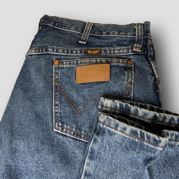 Wrangler Other - WRANGLER cowboy cut jeans size 35/36
